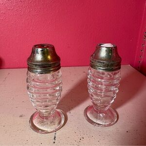 Vintage Airko Clear Beehive Glass Salt and Pepper Shakers with Silver Tops Retro